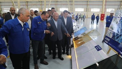 وزير الصناعة ومحافظ المنوفية يفتتحان مصنع ويضعان حجر الأساس لمصنع جديد بقويسنا
