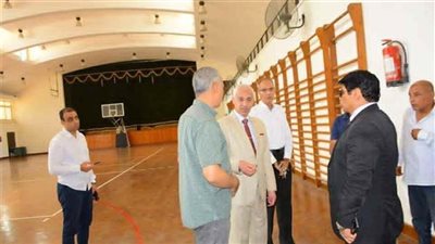 رئيس جامعة أسيوط: نهتم بتطوير البنية التحتية للمنشآت الرياضية