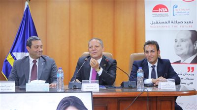 الشهابي والمدير التنفيذى للوطنية للتدريب يشهدان الدفعة الثالثة لـ 