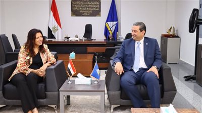 محافظ دمياط يستقبل المدير التنفيذي لهيئة فولبرايت مصر