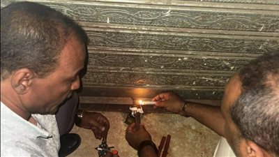 غلق المحلات والمقاهى والكافيهات المخالفة وغير المرخصة التى يديرها جنسيات إفريقية بأسوان