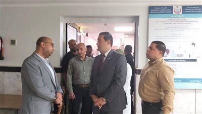 محافظ دمياط يتابع مستوى الخدمات الطبية للمواطنين بالمستشفى التخصصي وعيادة الأمل الشاملة