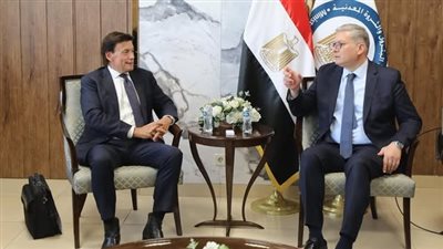 وزير البترول يؤكد دعم الدولة لخطط «دانا غاز» الاستكشافية في الدلتا