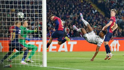 إنتر ميلان واثق من بقاء دومفريس رغم إهتمام برشلونة