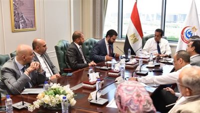 وزير الصحة يوجه بزيادة أعداد الكوادر الطبية والإدارية بمستشفى جوستاف روسي