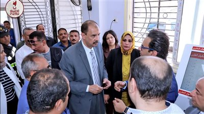 محافظ سوهاج يتفقد التشغيل التجريبي للمركز الطبي بحي الكوثر لخدمة أهالي المحافظة