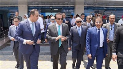 جولة موسعة لوزير الصحة في الإسماعيلية لتقييم خدمات التأمين الشامل