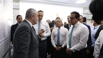 وزير الصحة بسرعة الانتهاء من مشروع تطوير مستشفى أورام الإسماعيلية التعليمي