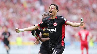 ليفربول يحسم صفقة إيكتيكي.. مهاجم المستقبل يصل إلى أنفيلد