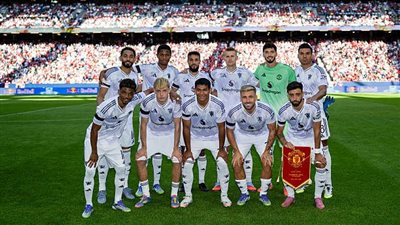 مانشستر يونايتد يستبعد رباعي بارز من معسكر أمريكا