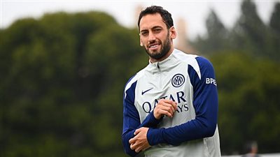 الهلال السعودي يشعل الصراع على تشالهان أوجلو