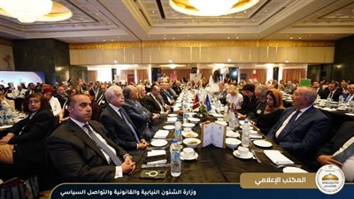  وزير الشؤون النيابية يحضر مؤتمر مجلس الأعمال الكندي بحضور وزير المالية
