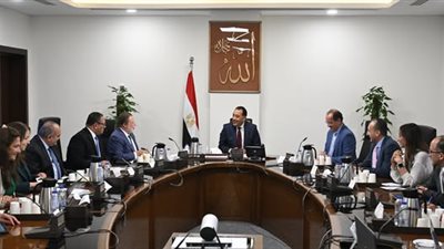 رئيس الوزراء يتابع جهود خفض الدين العام من الناتج المحلي