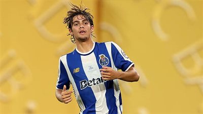 رودريجو مورا يخطف أنظار كبار أوروبا... وسان جيرمان يراقب 