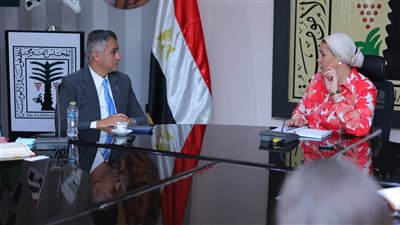 رئيسة القومي للطفولة والأمومة: حريصون على دعم وتمكين النشء بمجالات تنمي قدراتهم 