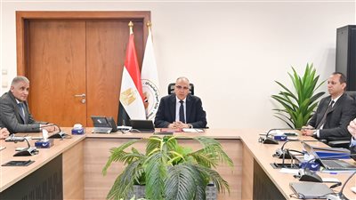 وزير الري يتابع إجراءات اختيار قادة الجيل الثاني لمنظومة الري المصرية 2.0