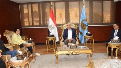 محافظ الغربية يكرم أوائل الثانوية العامة على مستوي الجمهورية من أبناء المحافظة