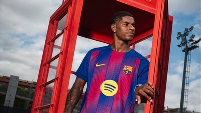 رسميًا.. راشفورد ينضم لبرشلونة حتى 2026