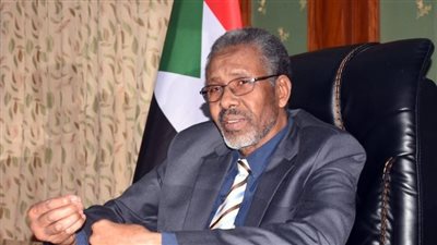 دبلوماسي سوداني: لا توجد حرب أهلية وهذه حقيقة المعارك بالبلاد