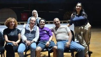 رنا عبدالمجيد: اعتمدنا البساطة والعصرية في تصميم أزياء 