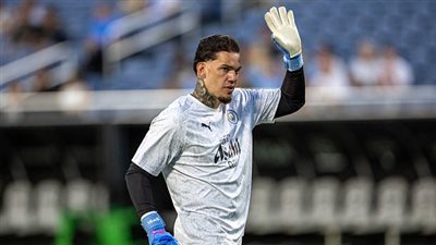 مانشستر سيتي يغلق الباب في وجه جلطة سراي: إديرسون باقٍ