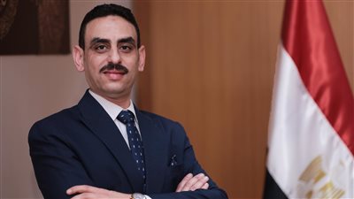 باسم الجمل ينتقد ازدواجية المعايير البريطانية: تترك عناصر الإرهاب وتلقي القبض على من يدافع عن سفارات بلاده