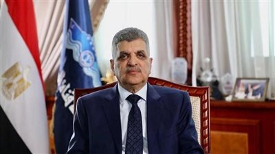 رئيس هيئة قناة السويس: نعمل وفق المواثيق والمعاهدات الدولية دون المساس بالسيادة المصرية 