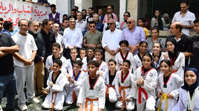 وزير الشباب ومحافظ الجيزة يفتتحان 5 ملاعب بمراكز شباب كفر غطاطي وساقية مكي