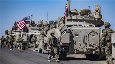 الجيش الأمريكي يعلن مقتل قيادي في «داعش» ونجليه جراء قصف بشمال سوريا