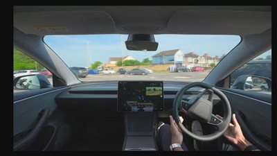 اختبار ناجح لسيارات تسلا ذاتية القيادة بالكامل على طرق لندن