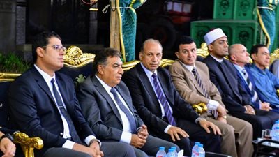 محافظ الدقهلية يقدم واجب العزاء لرئيس جامعة المنصورة في وفاة شقيقه الأكبر 