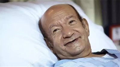 تفاصيل اللحظات الأخيرة في حياة الفنان الراحل لطفي لبيب