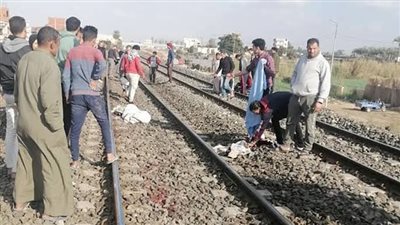 «الوادع الاخير».. مصرع سيدة أسفل عجلات القطار أمام أعين أبنائها بالأقصر