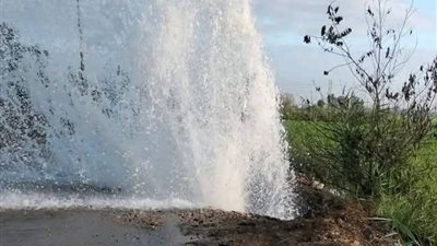 كسر في خط المياه الرئيسي في «تمى التمديد»