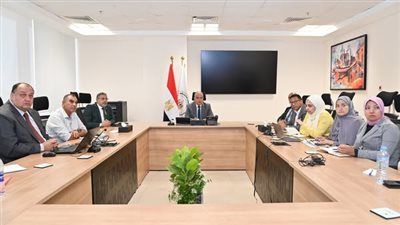  الدكتور سويلم يوجه باتخاذ الإجراءات القانونية اللازمة حيال الآبار الجوفية المخالفة