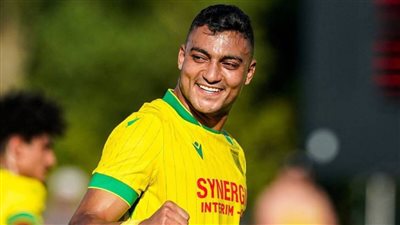 تقارير: نيوم يفشل في إقناع نانت بالموافقة علي رحيل مصطفي محمد