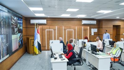 لليوم الثاني على التوالي.. محافظ الإسكندرية يتابع سير انتخابات مجلس الشيوخ 2025