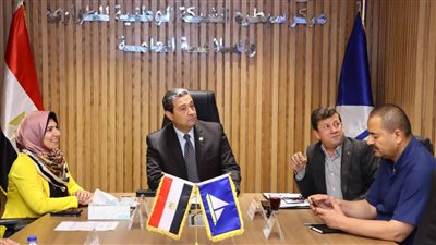 محافظ دمياط: فتح اللجان الانتخابية فى موعدها وبدء عملية التصويت 