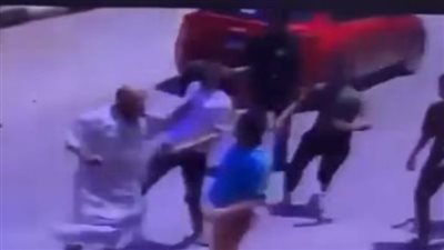 بالصور.. اعتداء مجموعة من الأشخاص على وكيل مرشح حزب النور بالفيوم 