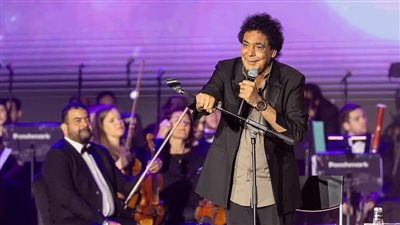 محمد منير يطمئن الجمهور على حالته الصحية: 