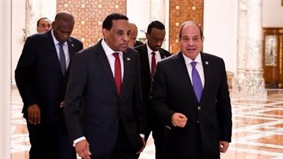 الرئيس السيسي يستقبل رئيس وزراء السودان الانتقالي لبحث تعزيز العلاقات الثنائية