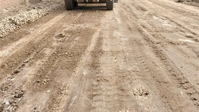 متابعة مكثفة من محافظ الغربية لأعمال رصف الطريق الحربي 194 بالسنطة