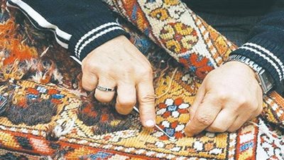 الصناعة تطلق موقعًا إلكترونيًا لدعم الحرف التراثية