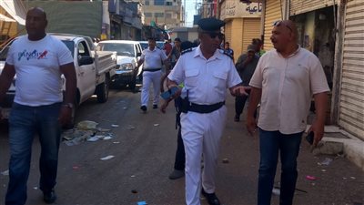 «مرافق الأقصر» تحرر 12 مخالفة متنوعة خلال حملة لرفع الأشغالات (صور)