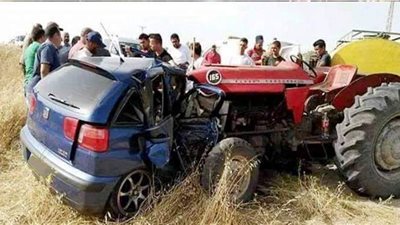 مصرع وإصابة 7 أشخاص من أسرة واحدة في حادث تصادم بكفر الشيخ