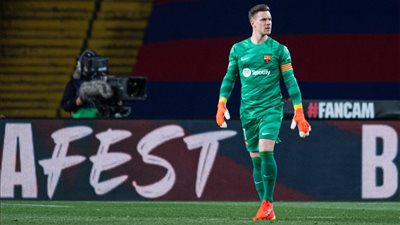 رئيس جمعية اللاعبين الألمان: برشلونة يعامل تير شتيجن بطريقة مهينة