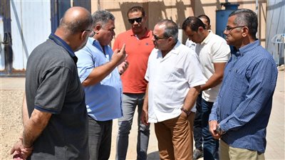 محافظ بورسعيد يتفقد محطة رفع ومعالجة الصرف الصحي بمشروع ناصر
