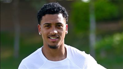 نجم الزمالك: يجب الحفاظ على خوان ألفينا من العروض وصبحي الأفضل