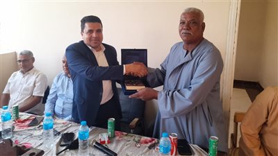 «مدينة الطود» تقيم حفلًا لتكريم العاملين تقديرًا لجهوده المتميزة بالأقصر (صور)