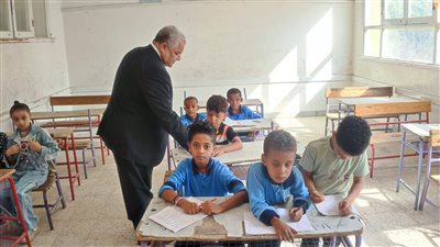 «تعليم الأقصر» تواصل تنفيذ الخطة العلاجية بمدارس المحافظة (صور)